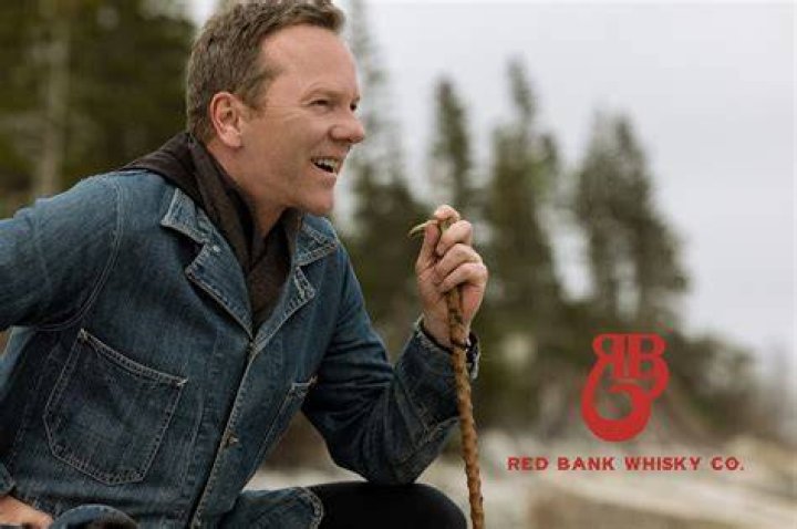 Kiefer Sutherland hitting the bottle again