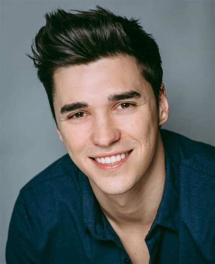Lachlan Quarmby Bio (Wiki) 
