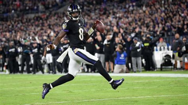 Lamar Jackson in action for Baltimore Ravens