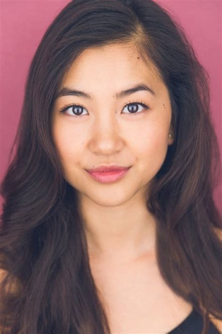 Laura Sohn Bio (Wiki) 