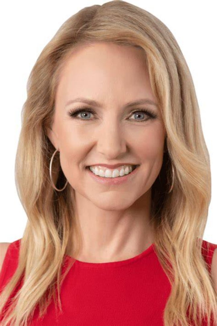 Lindsay Rhodes Lindsay Rhodes