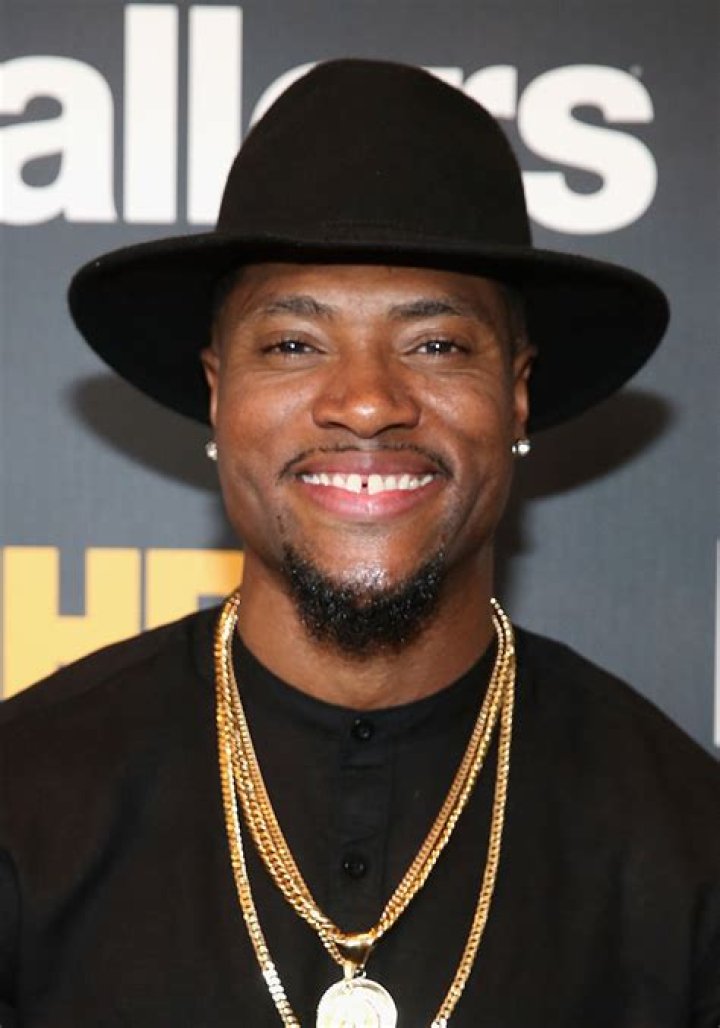 London Brown Bio (Wiki) 
