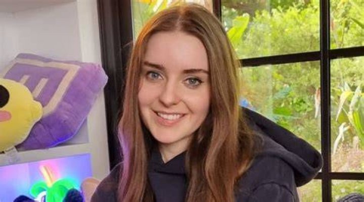 Loserfruit - Age, Family, Bio