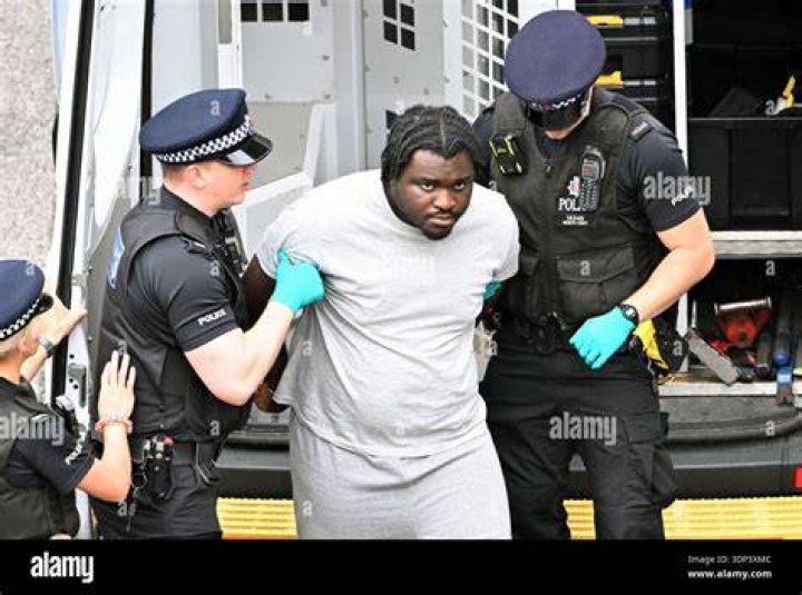 Lt getting stabbed video