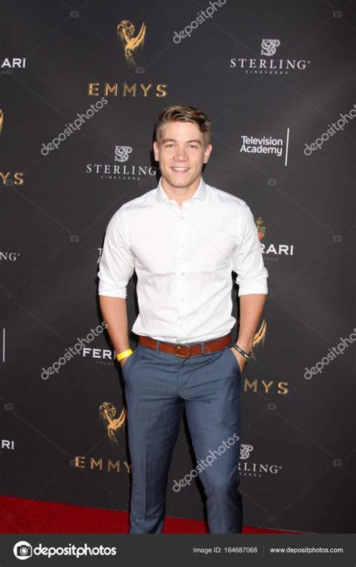 Lucas Adams Bio (Wiki) 