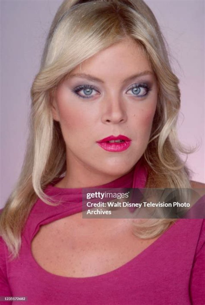 Lydia Cornell photo 2