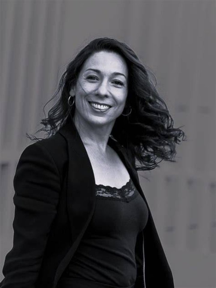 Maria Bravo Bio (Wiki) 