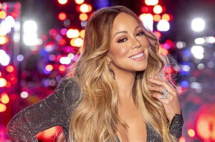 Mariah-Carey's-diamond-ring-most-expensive-engagement-ring