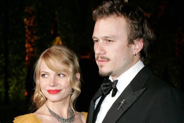 Michelle Williams dated Heath Ledger.
