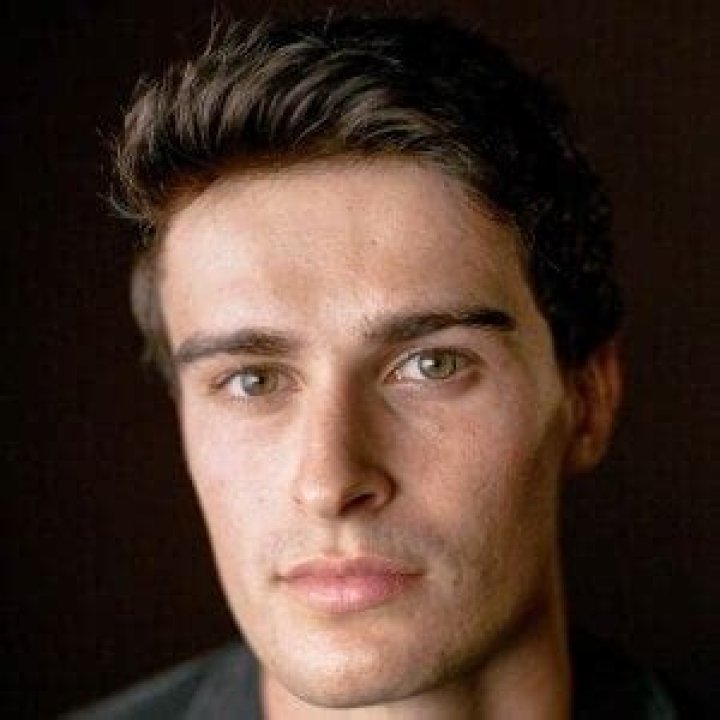 Mitchell Bourke - Age, Family, Bio