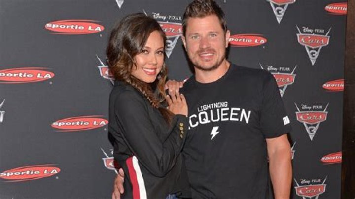 Nick Lachey Searches Through Garbage to Find Vanessa Lachey Wedding Ring