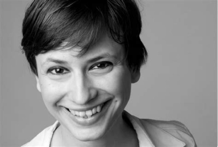 Nora Szech Wikipedia
