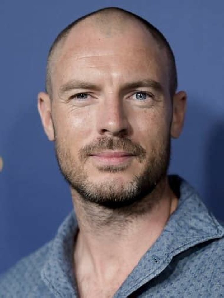 Richard Flood Bio (Wiki) 