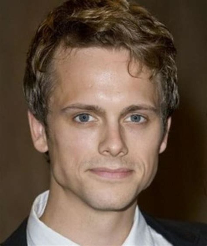 Robert Boulter Bio (Wiki) 