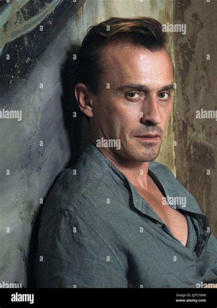 Robert Knepper photo 3