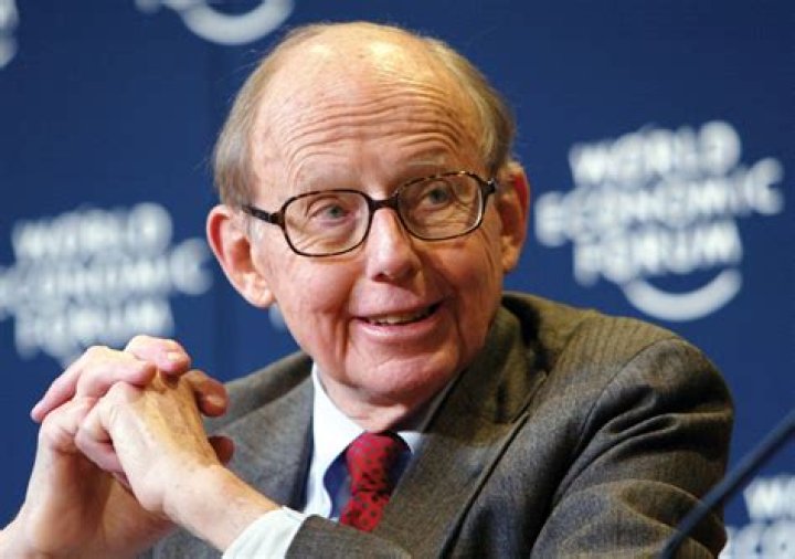 Samuel P. Huntington Bio (Wiki) 
