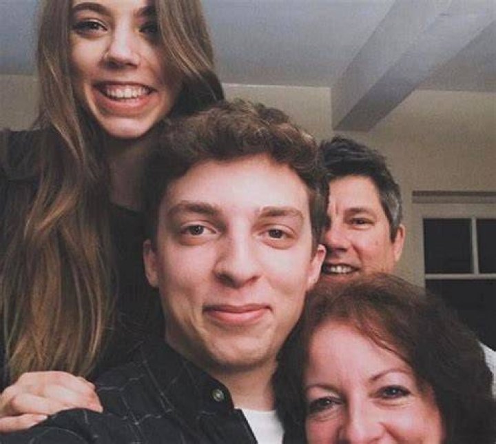Slogo - Age, Family, Bio
