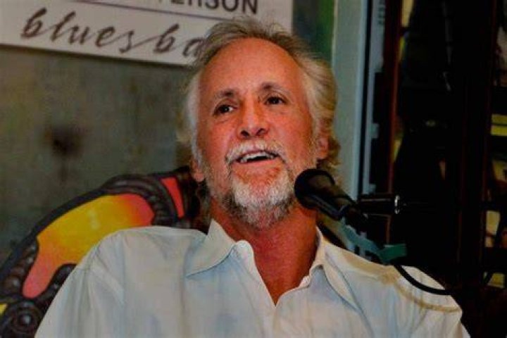 Stan Lynch photo