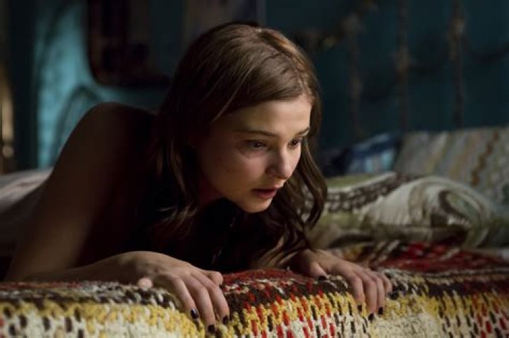 Stefanie Scott photo 3