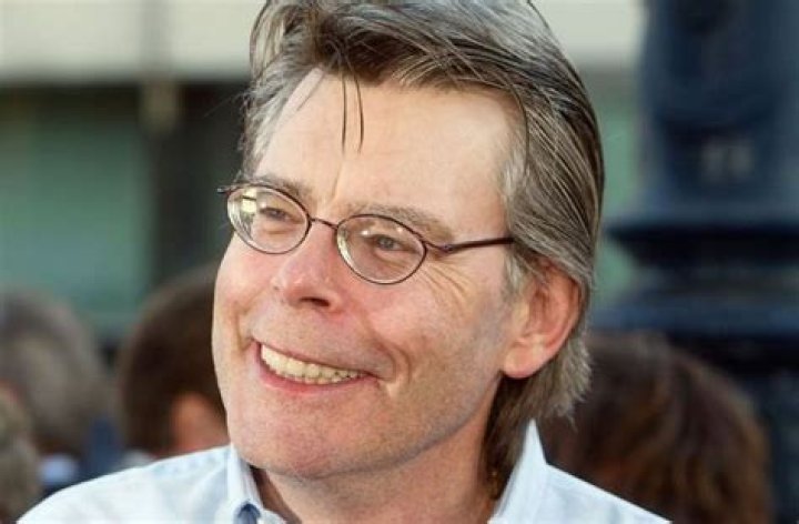 Stephen King - Age, Family, Bio