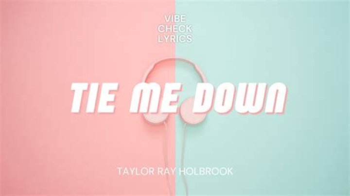 Taylor Ray Holbrook - Tie Me Down || Live at Famous Birthdays