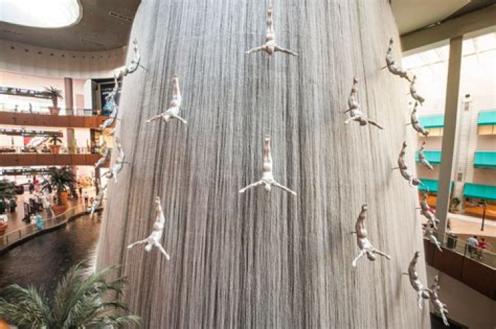 The Divers Fountain