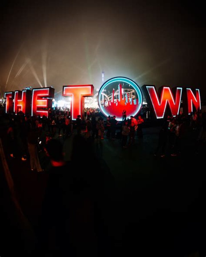 thetown thetown
