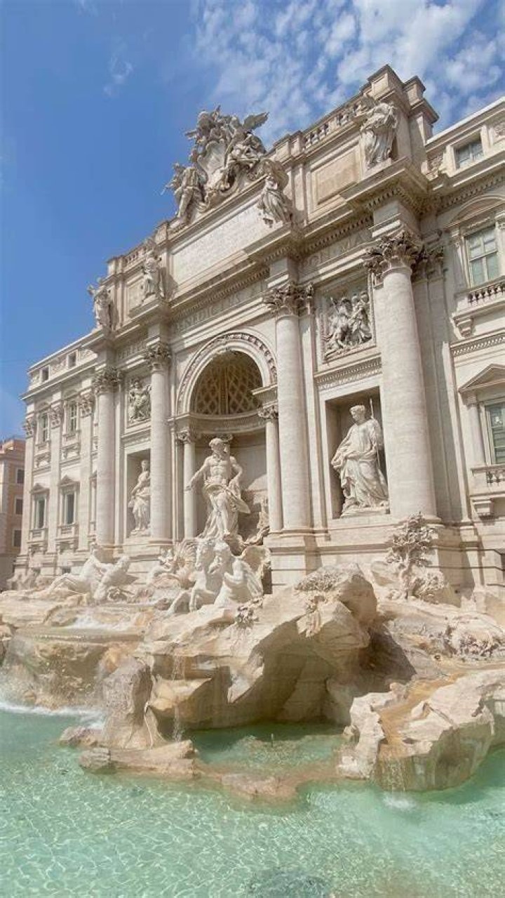Trevi-Fountain