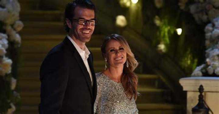 Trista and Ryan Sutter 17th marriage anniversary celebration! Know about their married life, children, net worth Trista and Ryan Sutter 17th marriage anniversary celebration! Know about their married life, children, net worth