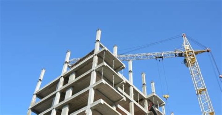 What happens if a contractor does not get a permit?
