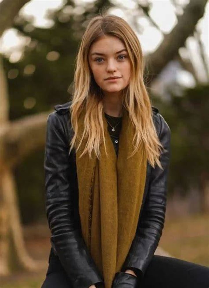 Willow Hand - Age, Family, Bio