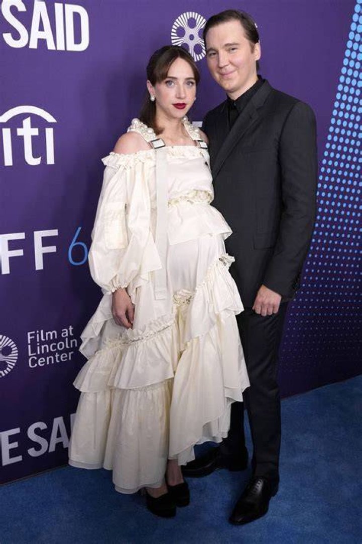 Zoe Kazan is expecting a second child with her husband Paul Dano Zoe Kazan is expecting a second child with her husband Paul Dano
