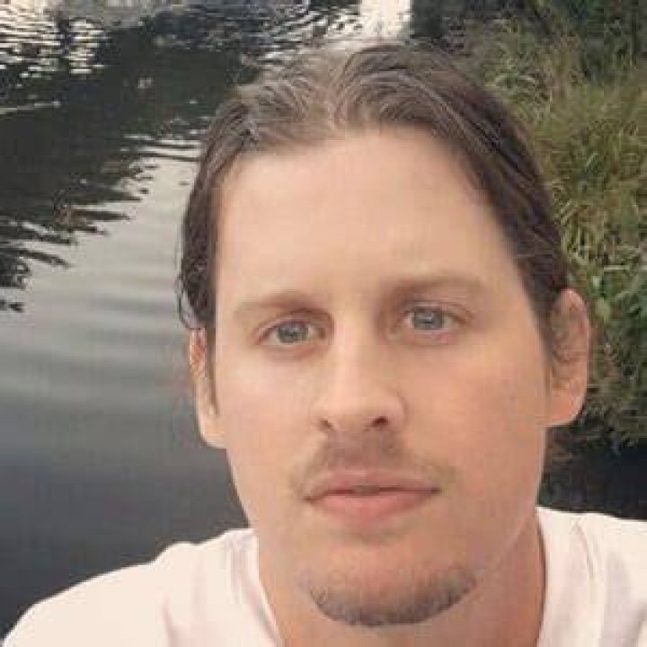 Zweback - Age, Family, Bio